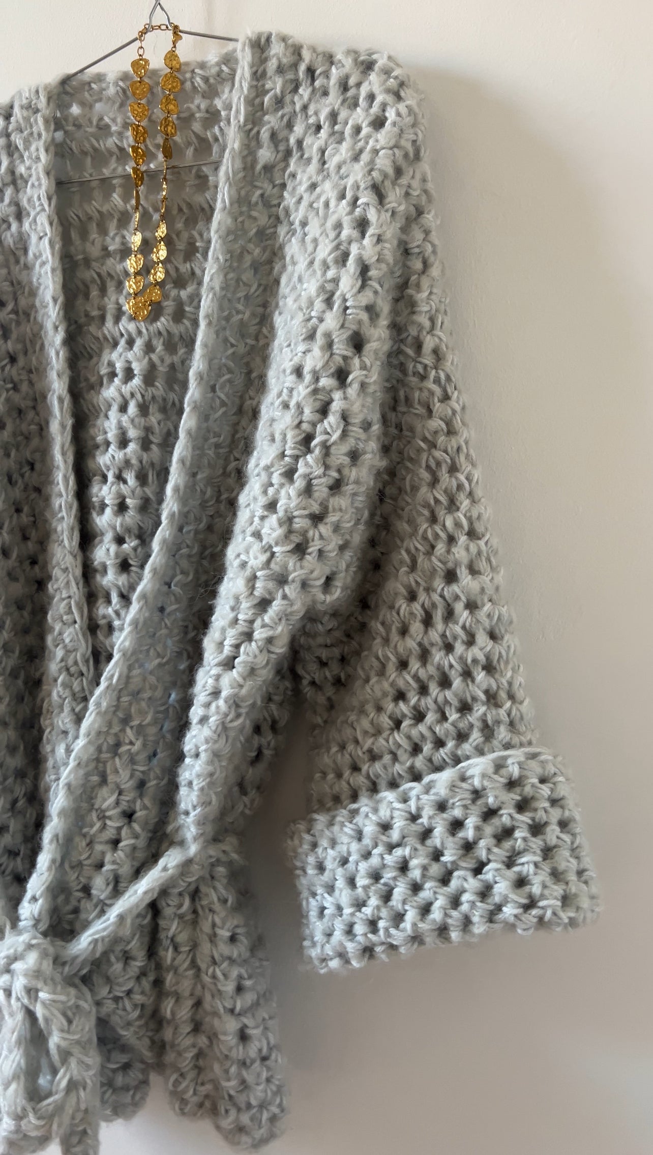 CHUNKY BABE WRAP CARDIGAN