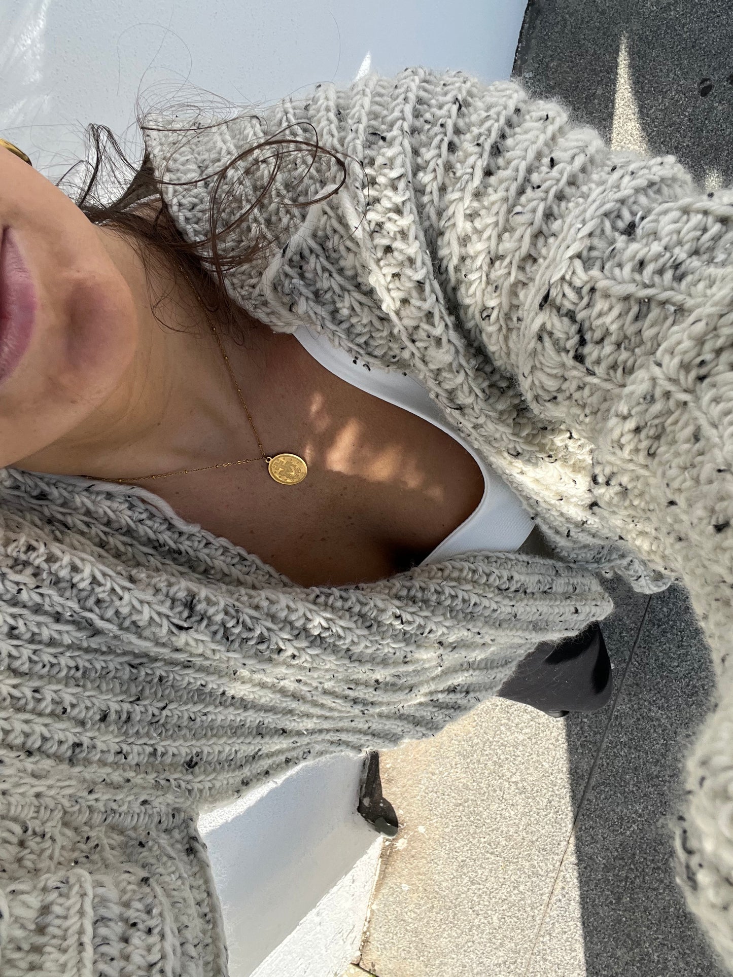 MARSHMALLOW WRAP CARDI